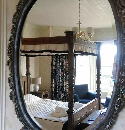 George And Abbotsford Hotel Мелроуз Екстериор снимка
