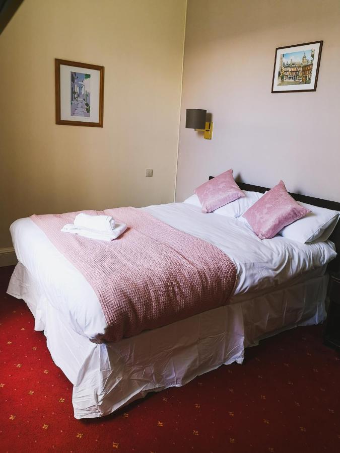 George And Abbotsford Hotel Мелроуз Екстериор снимка
