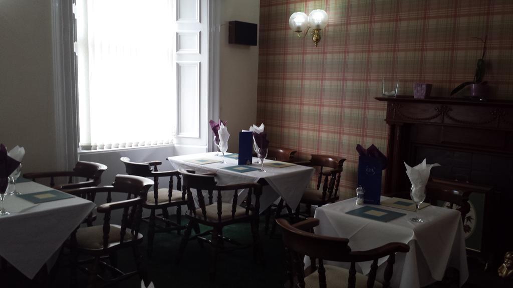 George And Abbotsford Hotel Мелроуз Екстериор снимка