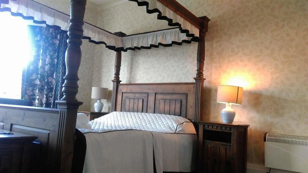 George And Abbotsford Hotel Мелроуз Екстериор снимка