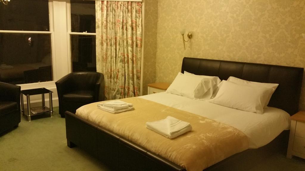 George And Abbotsford Hotel Мелроуз Екстериор снимка