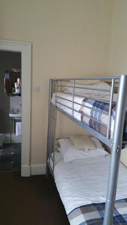 George And Abbotsford Hotel Мелроуз Екстериор снимка
