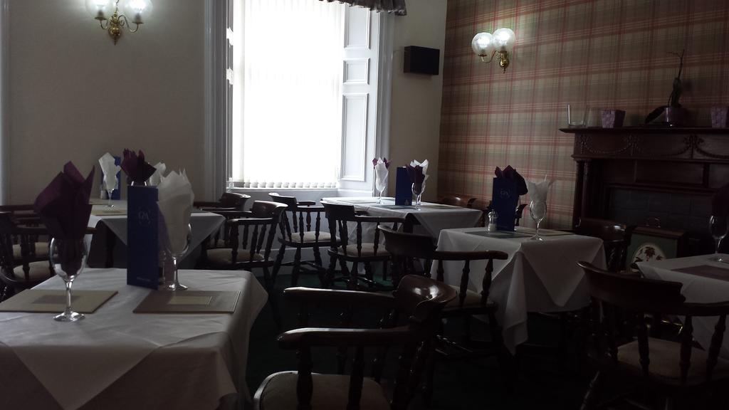 George And Abbotsford Hotel Мелроуз Екстериор снимка